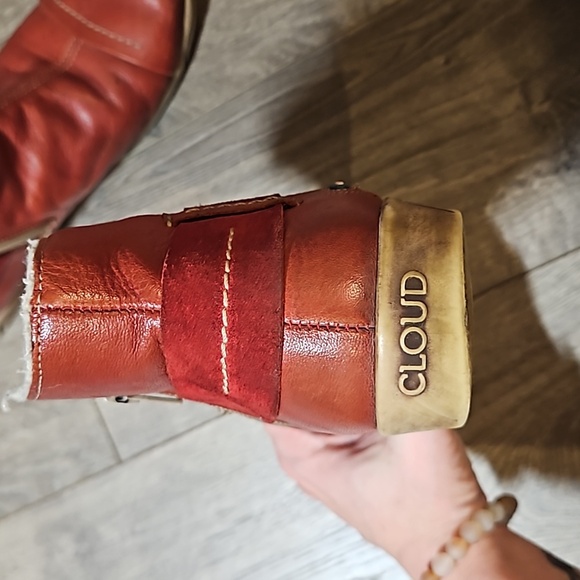 2/$20- Cloud Leather Red Brick Ankle Boots - Sz 9 - Picture 5 of 6